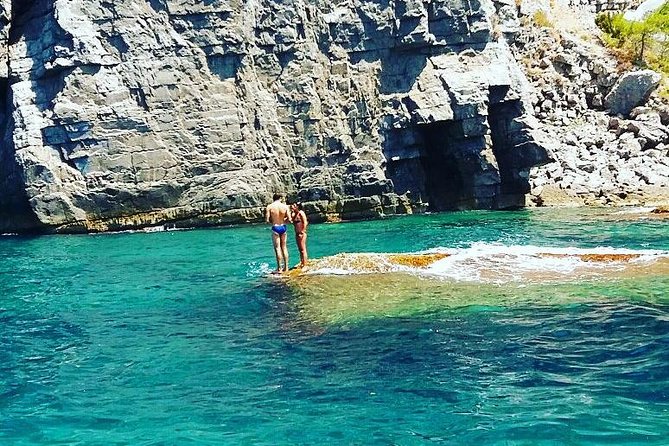 Amalfi Coast by Boat - Flexibility and Accessibility