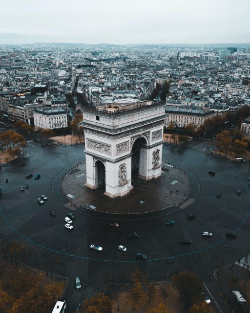 Arc De Triomphe Walking Tour:Paris Views and Macaron Tasting - Panoramic Views From Arc De Triomphe