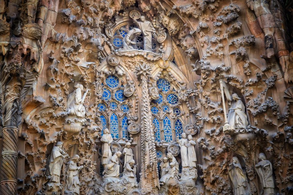 Barcelona: Sagrada Familia Guided Private Tour - Booking Details