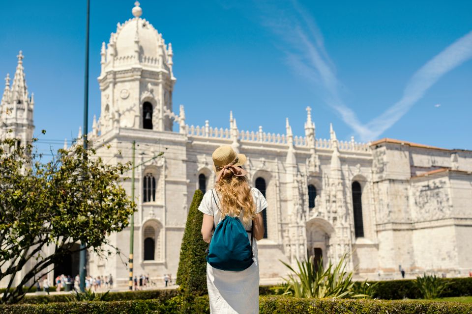 Belem: History & Heritage Private Day Trip With Lunch - Meeting Your Local Guide