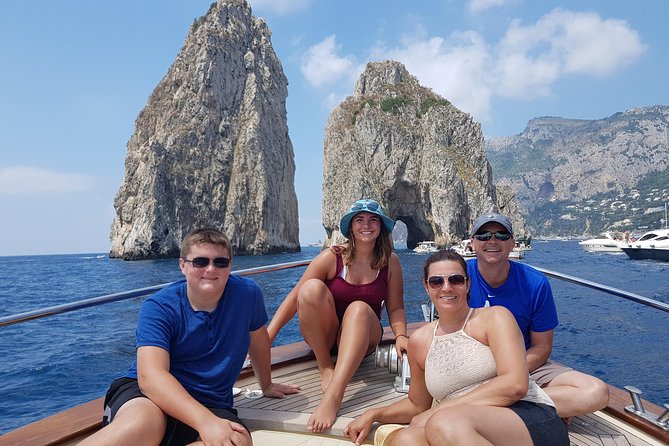 Boat Excursion Capri Island: Small Group From Positano - What to Expect