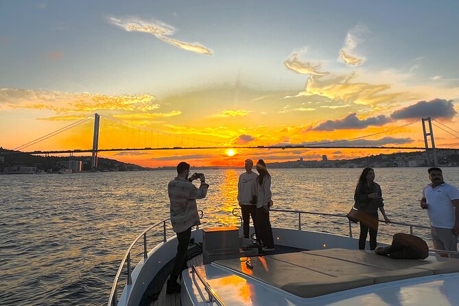 Bosphorus Sunset Yacht Cruise With Snacks and Live Guide - Key Landmarks Explored