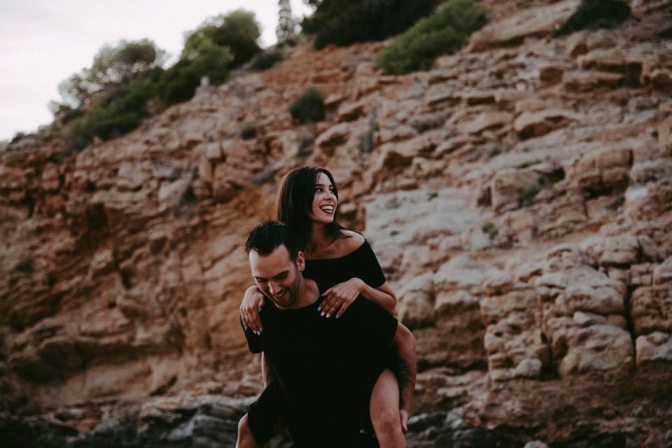 Calella: Photoshoot for Two, on the Beach, at Sunset. - About the Photographer