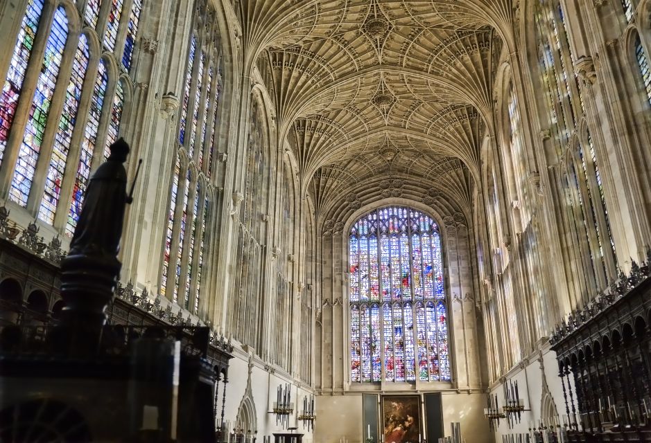 Cambridge: Alumni-Led Walking Tour W/Opt Kings College Entry - Visiting Kings College Chapel