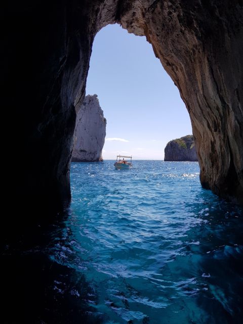 Capri Private Day Tour With Private Island Boat From Rome - Highlights of the Capri Experience