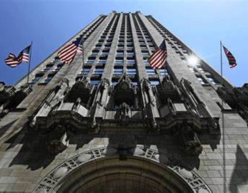 Chicago Loop Architecture Private Walking Tour - Iconic Tribune Tower and Wrigley Building