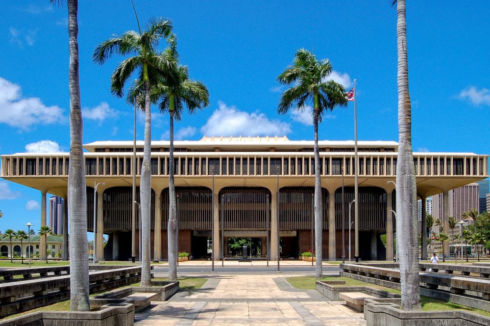 Downtown Honolulu Self-Guided Walking Audio Tour - Understanding the Monarchys Overthrow