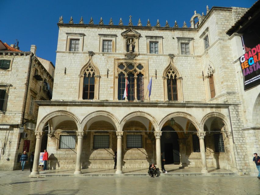 Dubrovnik: Panoramic Ride and Old Town Guided Walking Tour - Accessibility Information