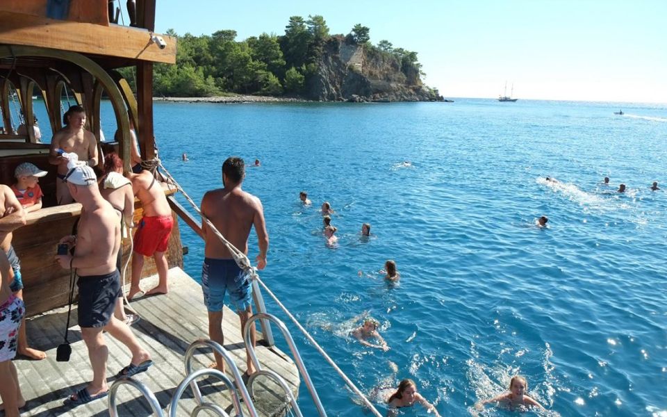 From Alanya: Catamaran Boat Trip With Sunbathing & Swimming - Snorkeling Equipment