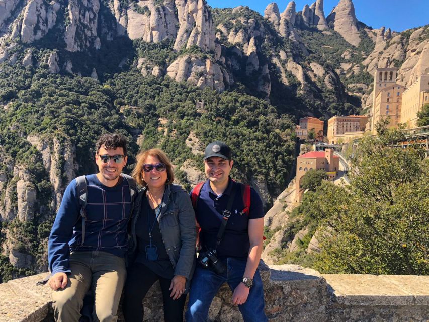 From Barcelona: Montserrat Lunch & Wine Tasting in Vineyard - Hotel Pickup and Drop-off