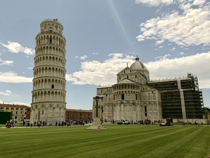 From Florence: Pisa Private Tour & Optional Leaning Tower - Tour Duration and Group Size