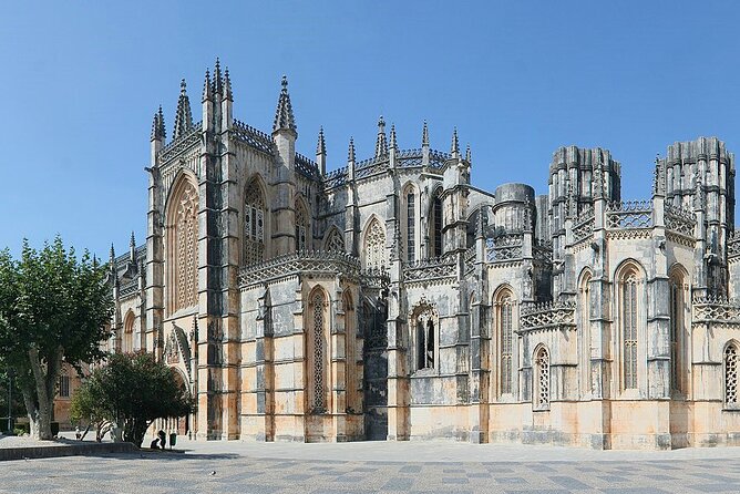 From Lisbon: Fátima, Nazaré & Óbidos Village - Guided Tour - Tour Duration