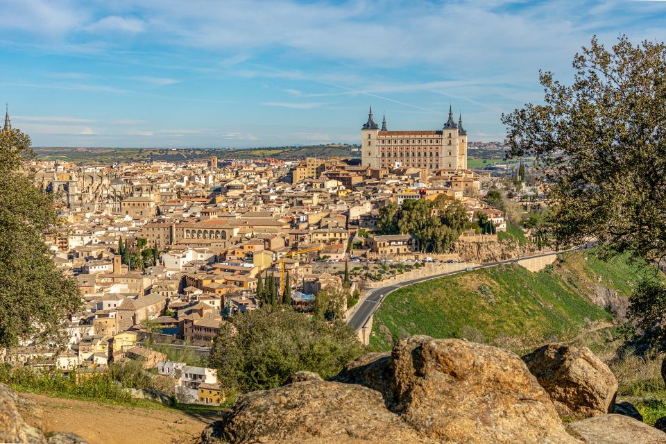 From Madrid: Private Highlights of Toledo Guided Day Trip - Luxury Transportation and Hotel Pickup