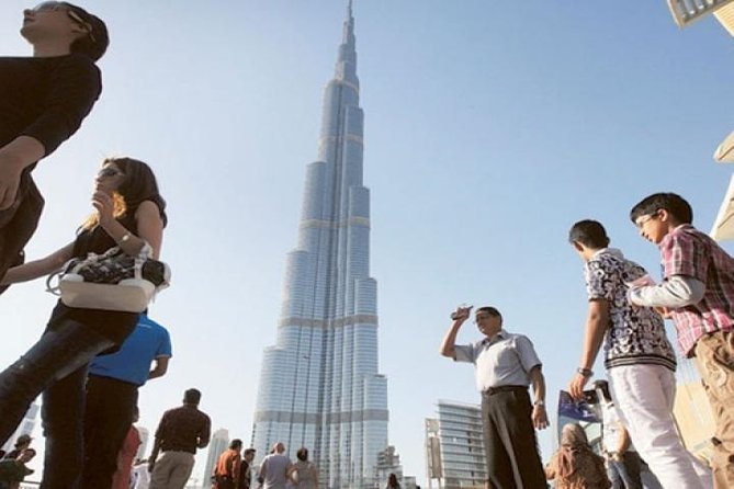 Full Day Dubai City Tour: Burj Khalifa & Underwater Zoo Ticket - Jumeirah Beach Photostop