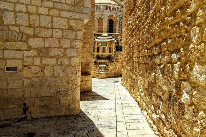 Full Day Jerusalem Tour: In Jesus Steps - Physical Fitness Level