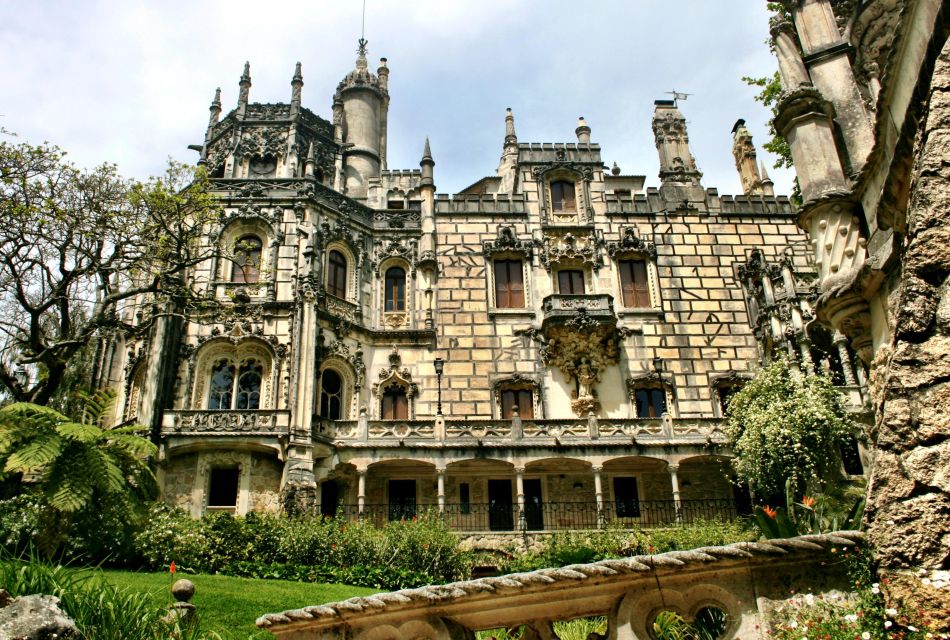 Full Day Tour to Sintra and Cascais From Lisbon in Privete - Tour Inclusions and Exclusions