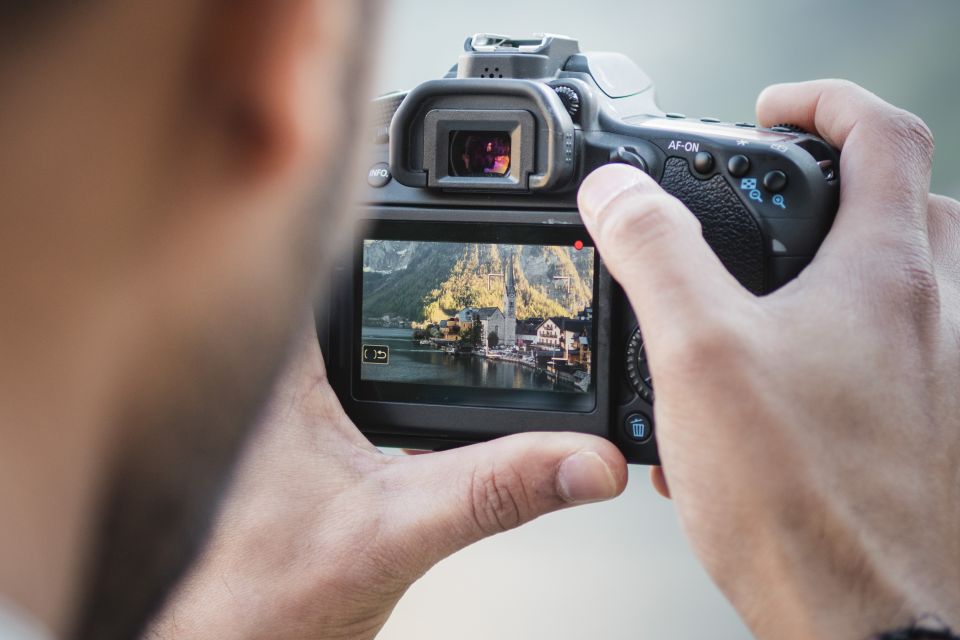 Hallstatt: 2-Hour Guided Walking Tour With Photographer - Tour Details and Inclusions