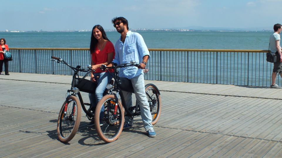 Lisbon: City Discovery E-Bike Rental With Map & Training - Bike Assistance and Operating Hours