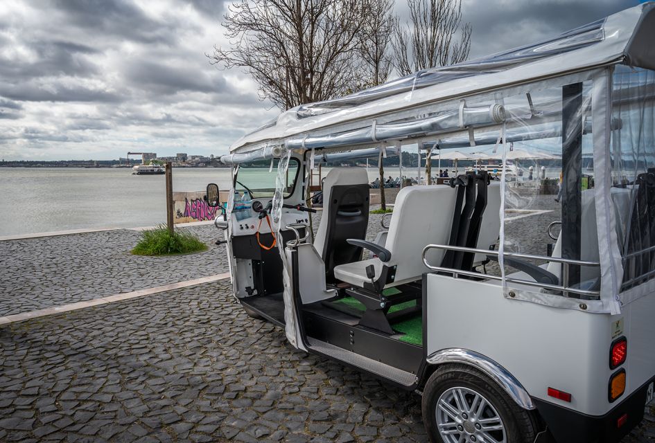 Lisbon: Tuk Tuk City Tour With a Boat Tour in River Tagus - Eco-friendly Electric Tuk Tuk