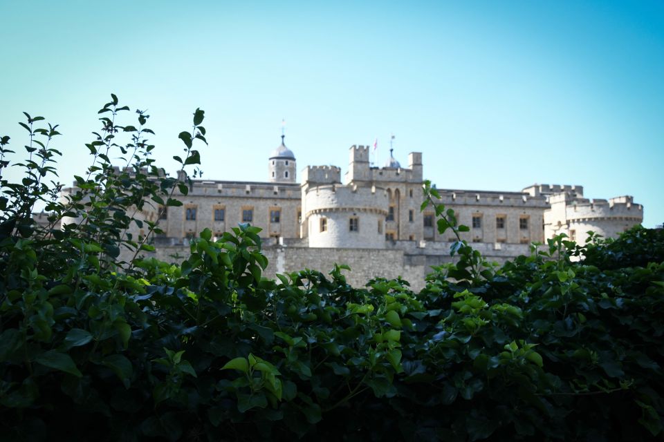 London: Top 30 Sights Walking Tour and Tower of London Entry - Directions