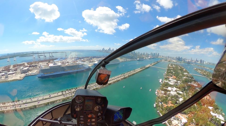 Miami: Private Romantic Helicopter Tour With Champagne - Meeting Location