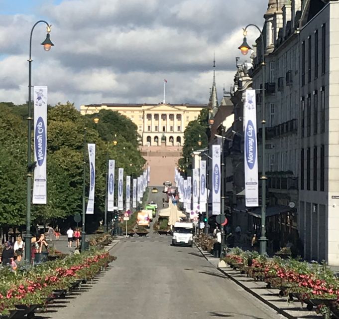 Oslo: Panoramic View and Sculpture Park Walk - Recommended Attire