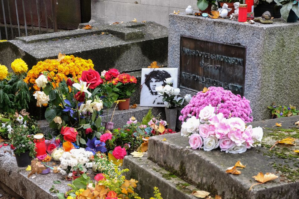 Paris: Famous Graves of Père Lachaise Small Group Tour - Tour Inclusions and Restrictions