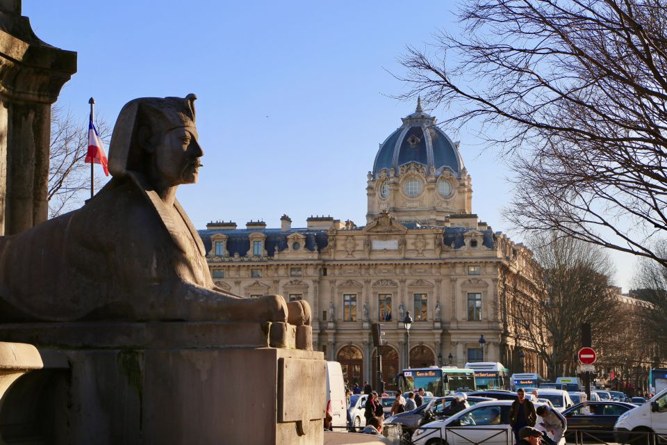 Paris: History of Crime Smartphone Audio Guide Walking Tour - Frequently Asked Questions