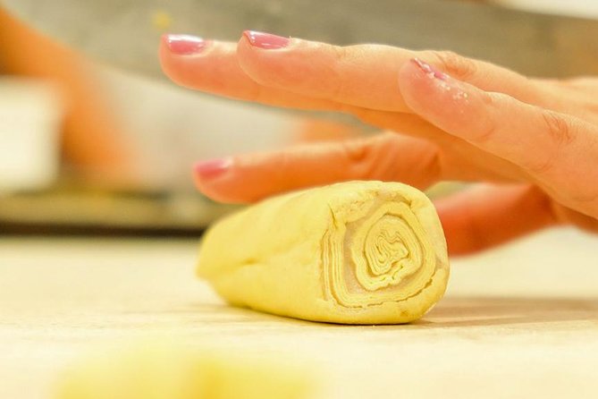 Pastel De Nata Masterclass at a Real Bakery in Lisbon - Accessibility and Cancellation Policy