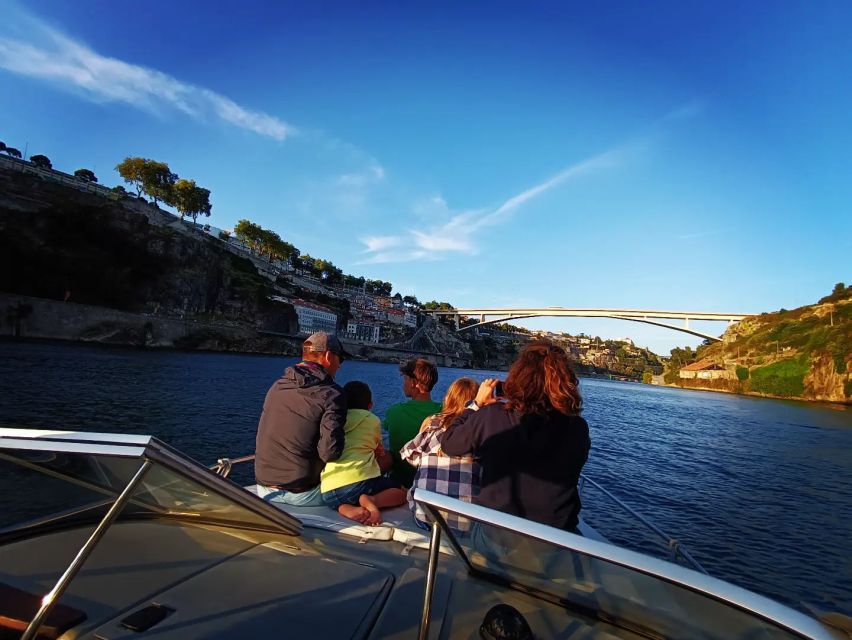 Porto: 6 Bridges Private Boat Tour (Max 6px) - Sunset Option - Douro River Route