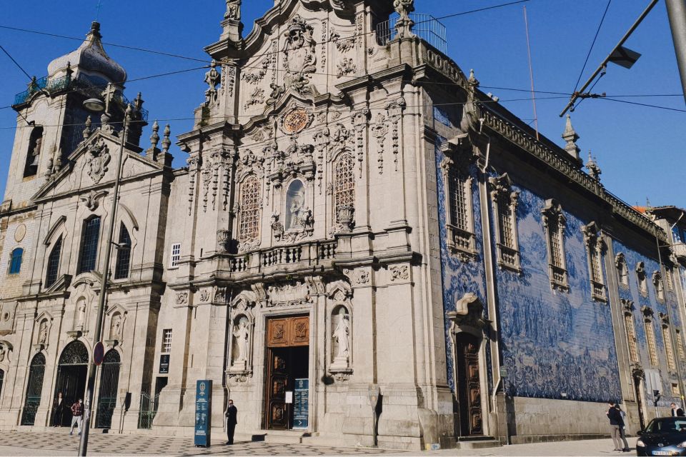 Porto: First Discovery Walk and Reading Walking Tour - Finishing at Luís I Bridge