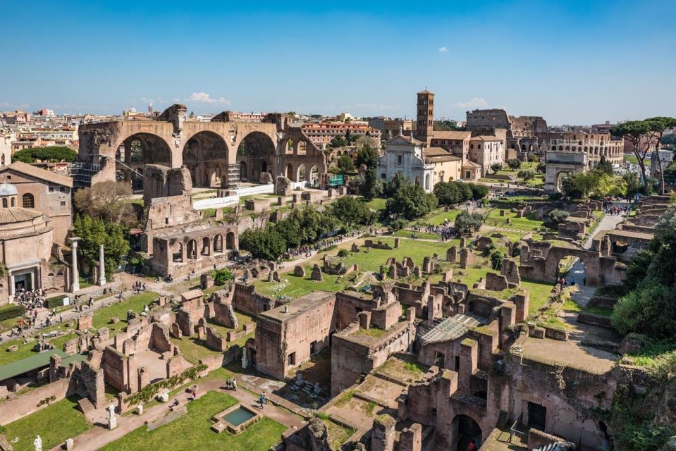 Rome: Private Day-Tour With Colosseum & Sistine Chapel - Navigating the Tour