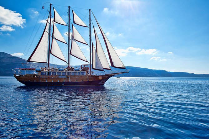 Santorini Caldera Sunset Sailing Cruise With Dinner and Wine - Sunset Dinner