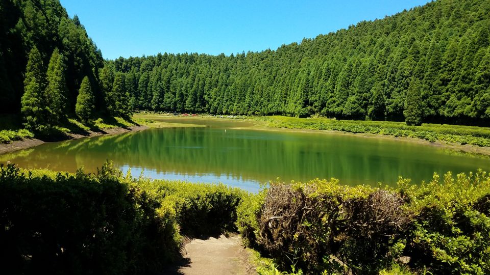 São Miguel: Sete Cidades and Lagoa Do Fogo Full-Day Tour - Booking and Cancellation Policy