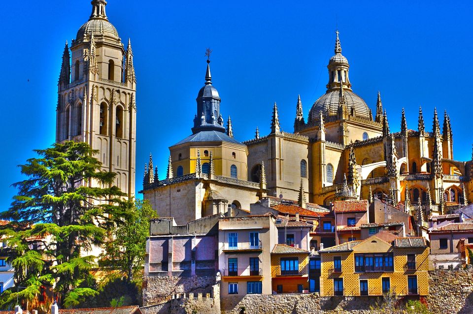 Segovia - Old Town Tour Including Castle Visit - Cancellation and Refund Policy