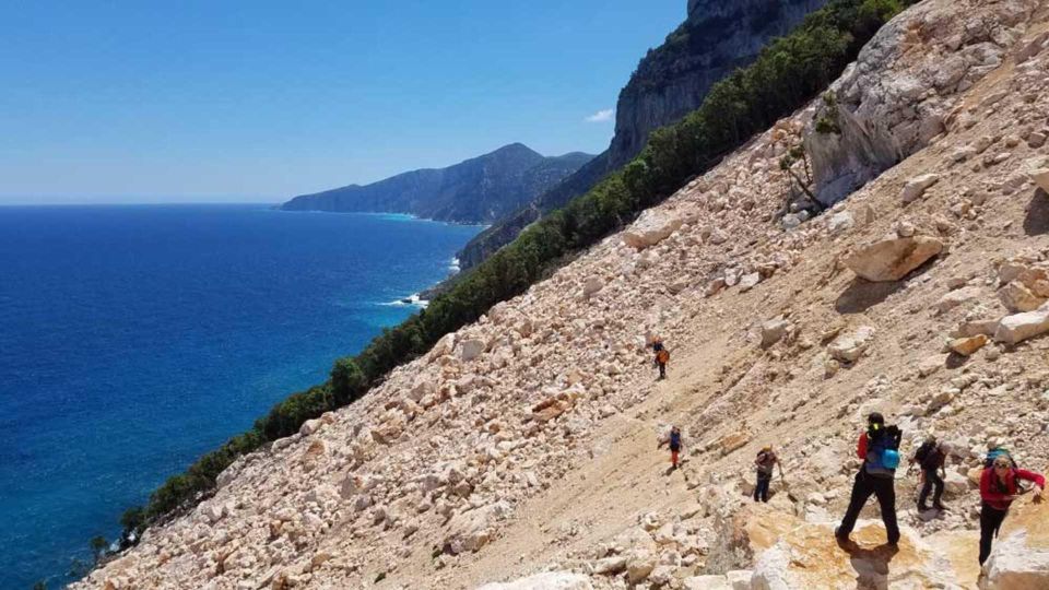 Selvaggio Blu: 5-Day Hiking on the Original Trail - Suitability and Fitness Considerations