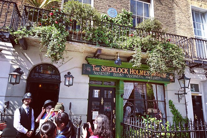 Sherlock Holmes Old London - Very Small Group Walking Tour - Getting to the Tour