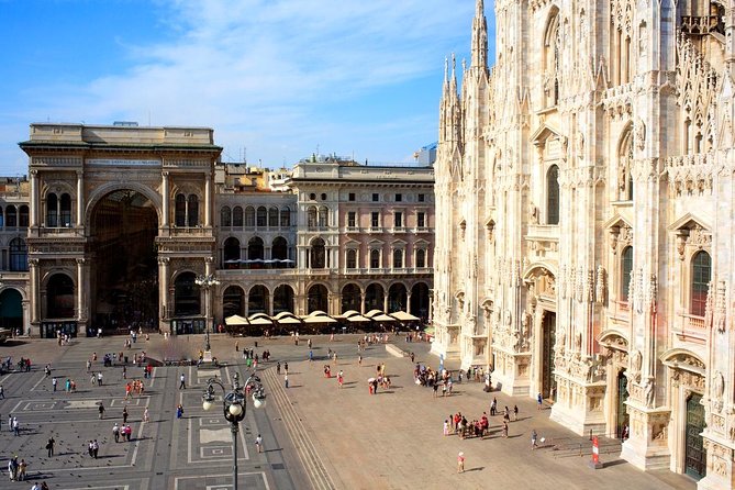 Skip the Line: Essential Milan Tour Including Da Vincis The Last Supper - Scala Theatre