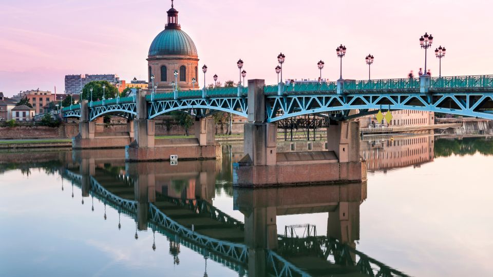 Toulouse: Highlights Self-Guided Scavenger Hunt & Tour - Key Information and Requirements