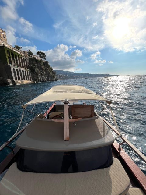 Tour of Capri Island - Meeting Point and Directions