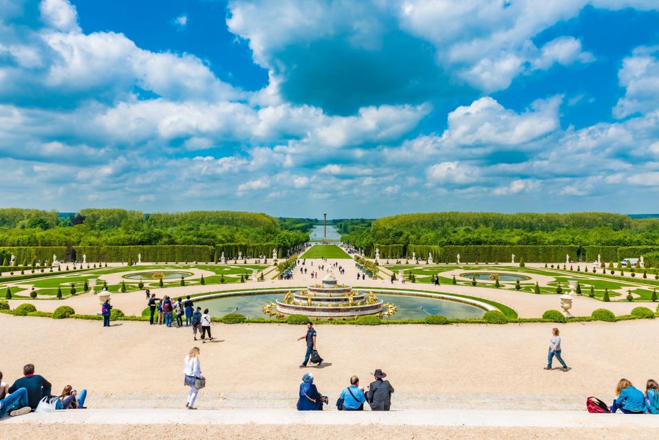 Versailles: Private Half-Day Guided Tour From Paris - Explore the Gardens