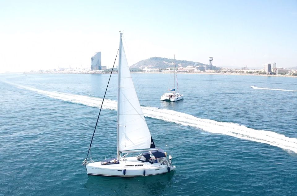 Barcelona: Boat Trip With Champagne in Amazing Sailboat - Recap