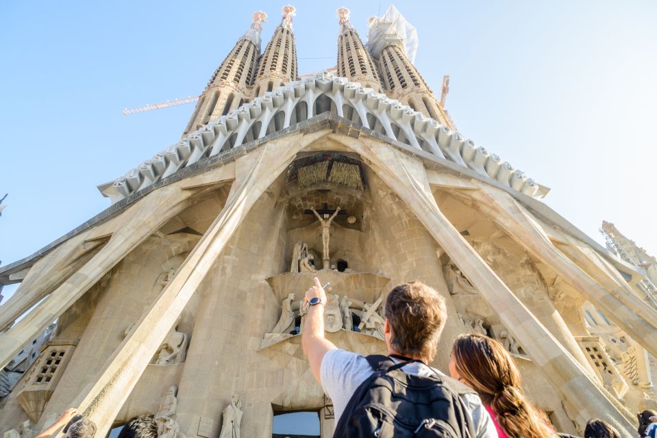 Barcelona: Sagrada Familia Fast-Track Guided Tour - Frequently Asked Questions