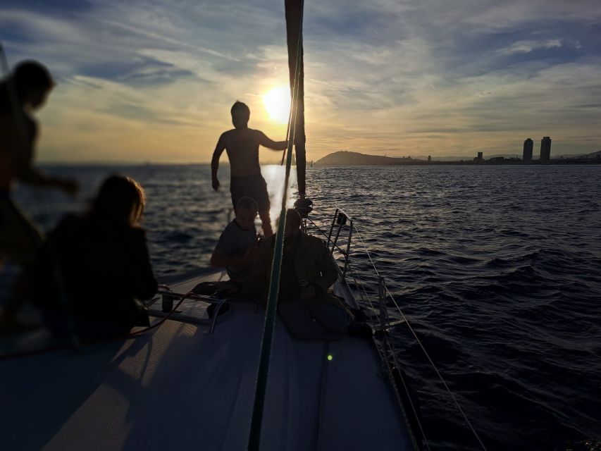 Barcelona: Sailing Tours With Drinks and Appetizers. - Recap