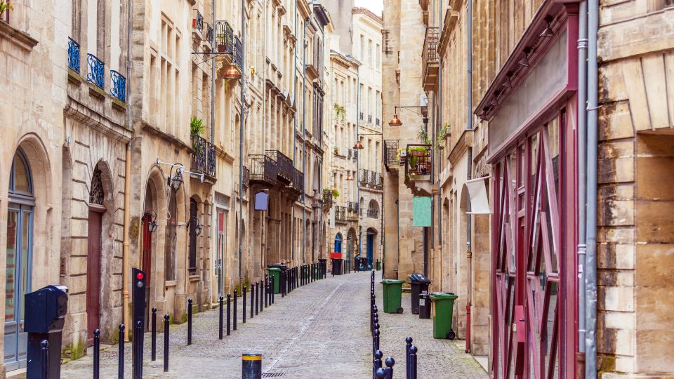 Bordeaux: City Highlights & Self-Guided Scavenger Hunt Tour - Frequently Asked Questions