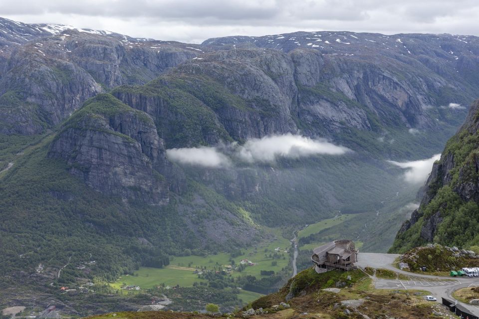 Kjerag: Summer Hike - Frequently Asked Questions