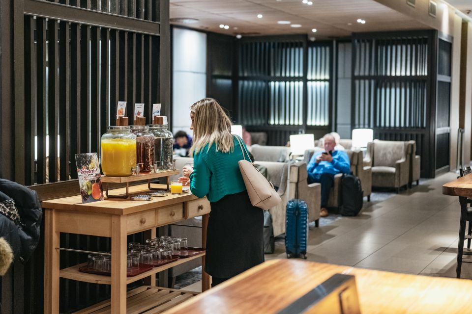 LHR London Heathrow Airport: Plaza Premium Lounge - Frequently Asked Questions