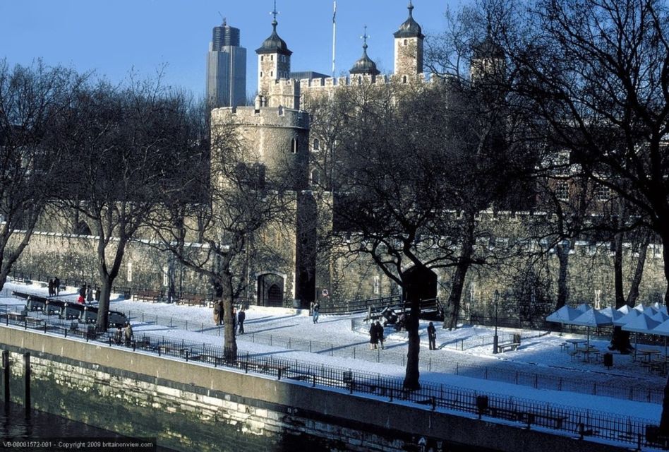 London: Sights and Sounds of Christmas Guided Half-Day Tour - Frequently Asked Questions