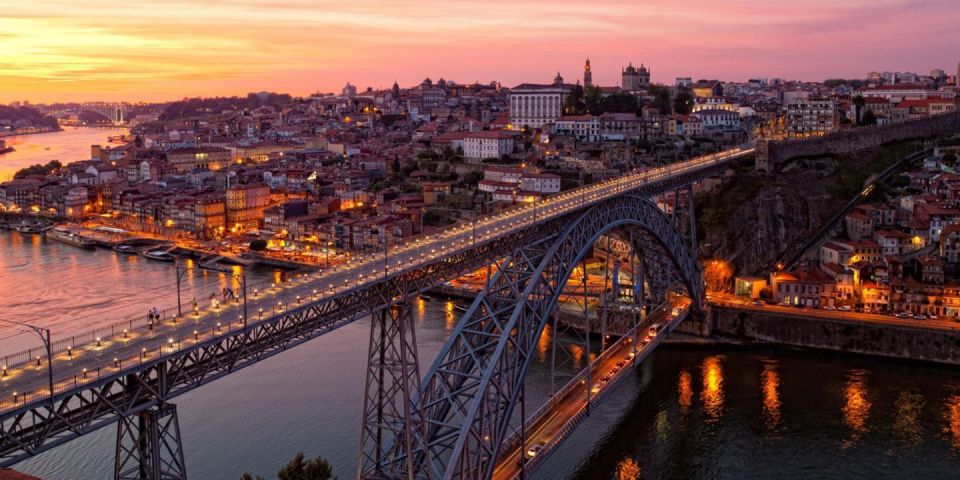 Porto Airport: Shared One-Way Arrival or Departure Transfer - Frequently Asked Questions