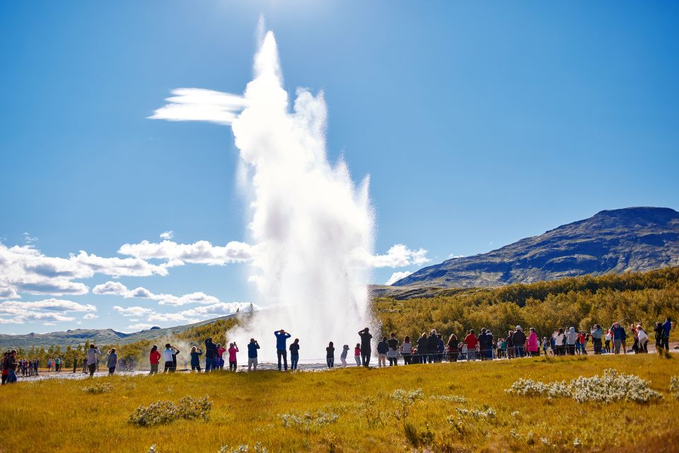 Reykjavik: Golden Circle Day Trip With Blue Lagoon Transfer - Frequently Asked Questions